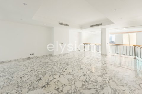 4 bedrooms Penthouse in Shoreline Apartments, UAE No. 64976 30