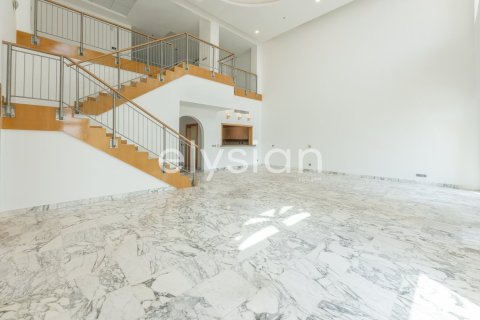 4 bedrooms Penthouse in Shoreline Apartments, UAE No. 64976 6
