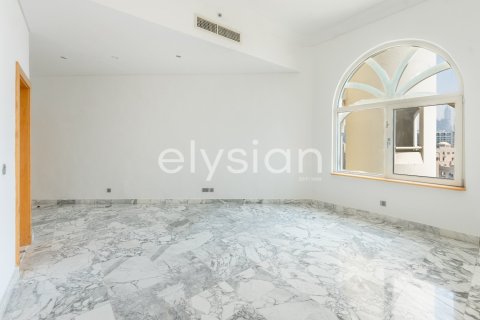 4 bedrooms Penthouse in Shoreline Apartments, UAE No. 64976 18