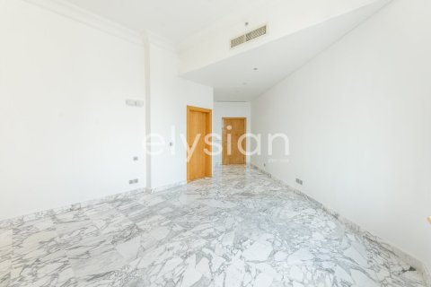 4 bedrooms Penthouse in Shoreline Apartments, UAE No. 64976 17