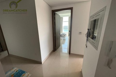 Квартира с 2 спальнями в Mina Al Arab, ОАЭ №75657 11