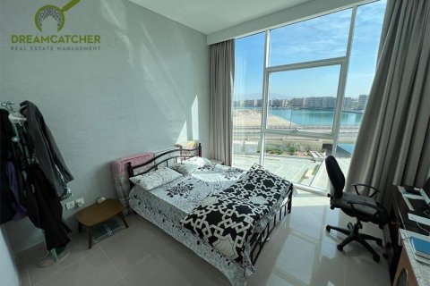 Квартира с 2 спальнями в Mina Al Arab, ОАЭ №75657 8