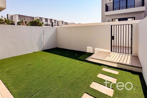 Villa de 3 chambres à EMAAR South, UAE No. 225014 13