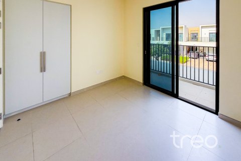 Villa de 3 chambres à EMAAR South, UAE No. 225014 9