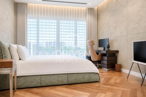 Villa de 5 dormitorios en District One, UAE No. 212127 14