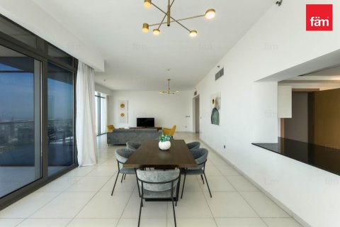 3 bedrooms Apartment in Al Satwa, UAE No. 213341 6