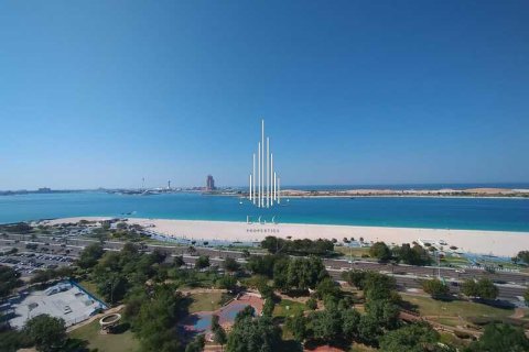 Apartment de 3 dormitorios en Corniche Road, UAE No. 49717 30