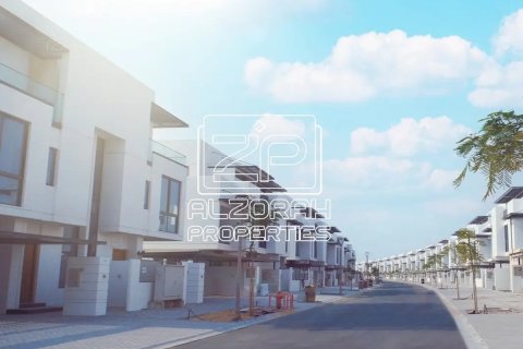 Вилла с 5 спальнями в Hamriyah Free Zone, ОАЭ №154136 6