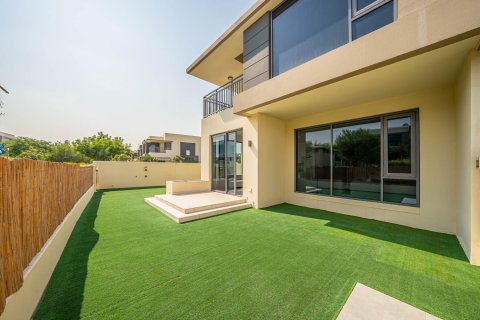 Townhouse de 5 dormitorios en Maple 1, UAE No. 195545