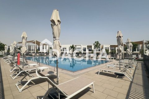 4 bedrooms Townhouse in EMAAR South, UAE No. 163575 6