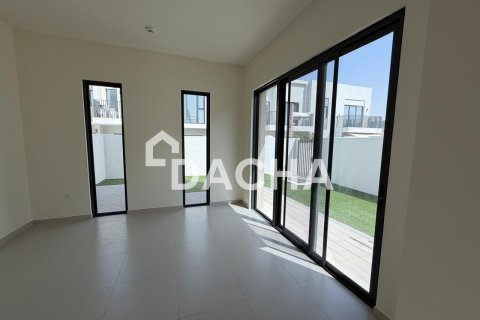 4 bedrooms Townhouse in EMAAR South, UAE No. 163575 12