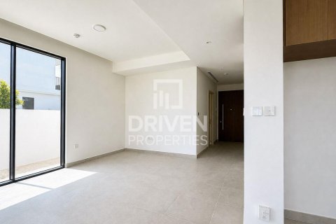 Townhouse de 4 dormitorios en The Valley, UAE No. 223321 12