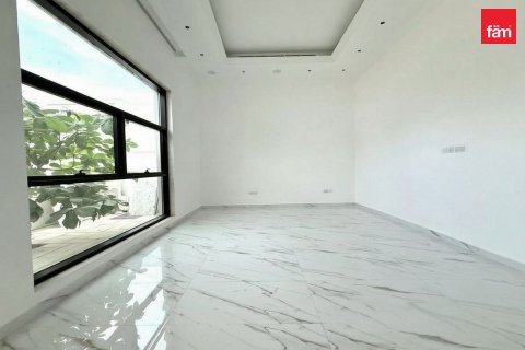Villa de 5 dormitorios en Dubai, UAE No. 205808 16