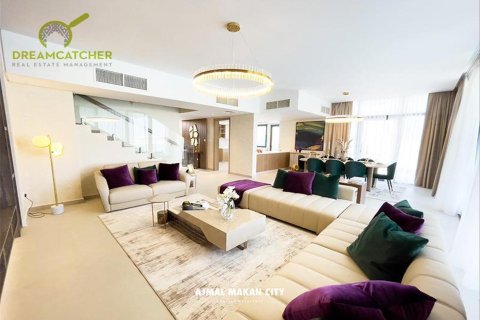 4 bedrooms Villa in Sharjah, UAE No. 34133 6