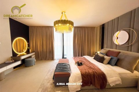 4 bedrooms Villa in Sharjah, UAE No. 34133 18