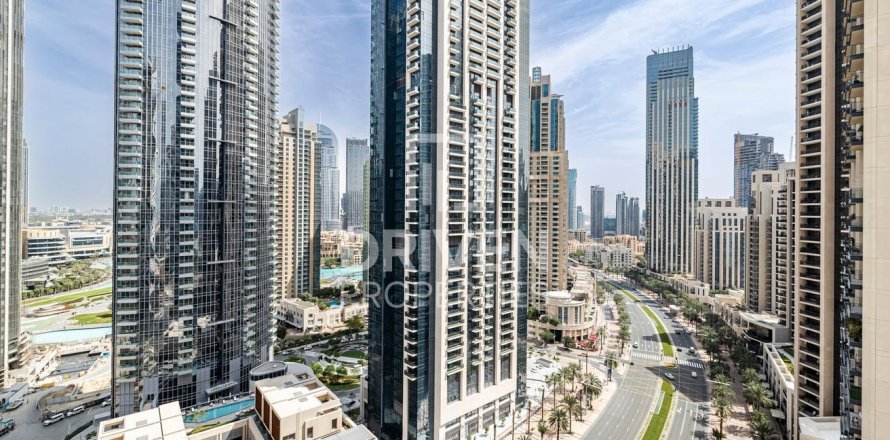 2 bedrooms Apartment in BLVD Heights, UAE No. 202902