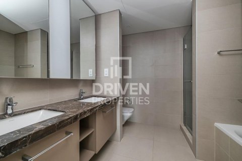 2 bedrooms Apartment in BLVD Heights, UAE No. 202902 12