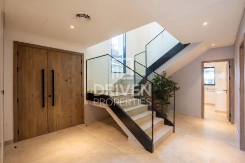Villa de 3 dormitorios en Dubai, UAE No. 218273 10