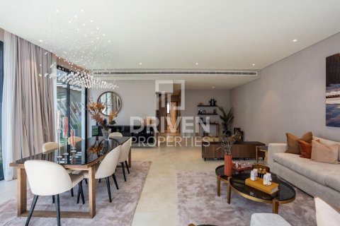 Villa de 3 dormitorios en Dubai, UAE No. 218273 8