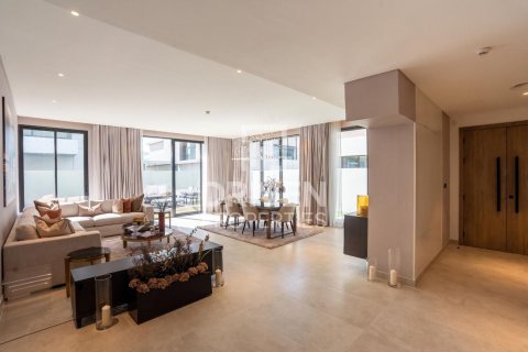 Villa de 3 dormitorios en Dubai, UAE No. 218273 3