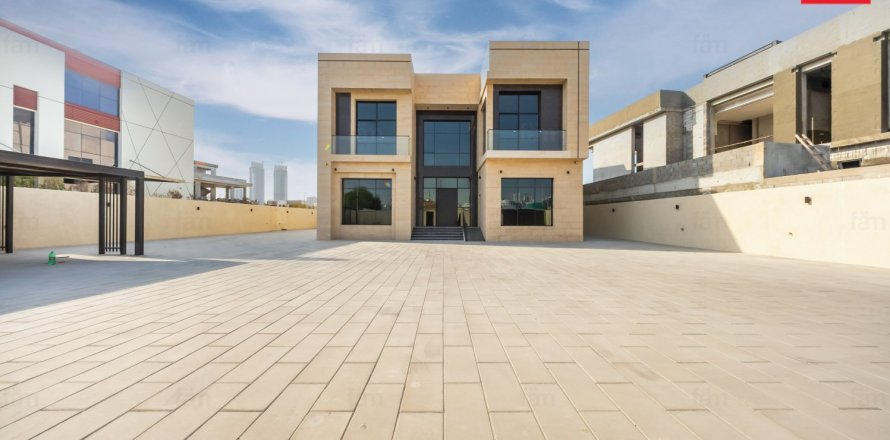 Villa de 5 chambres à Al Barsha, UAE No. 221968