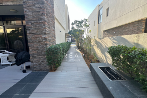 5 bedrooms Villa in Picadilly Green, UAE No. 28979 41