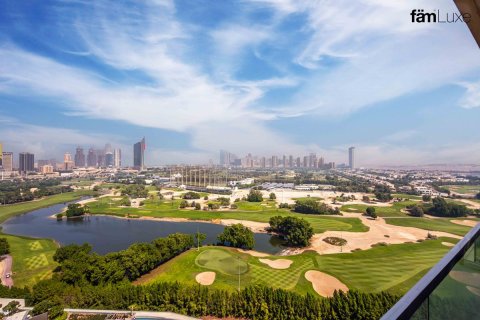 Appartement de 3 chambres à The Hills, UAE No. 222101