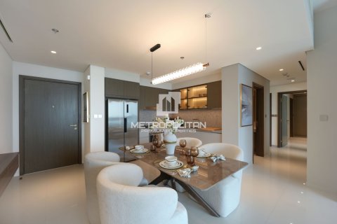 Appartement de 2 chambres à EMAAR Beachfront, UAE No. 62067 7