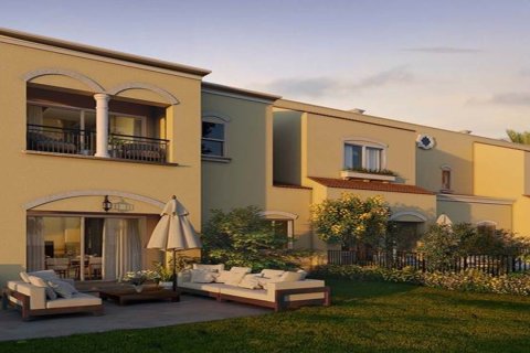 4 bedrooms Villa in Dubai, UAE No. 3916 7