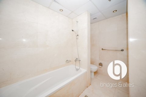 Квартира с 3 спальнями в Дубай Марина, ОАЭ №159940 4