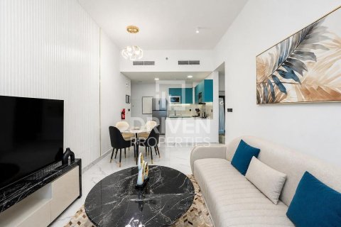2 bedrooms Apartment in Dubai Science Park, UAE No. 212209 4