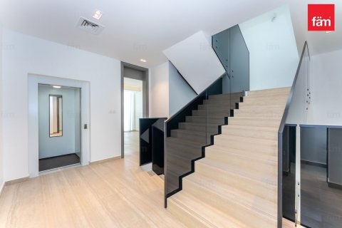 4 bedrooms Villa in Al Barari, UAE No. 219029 17