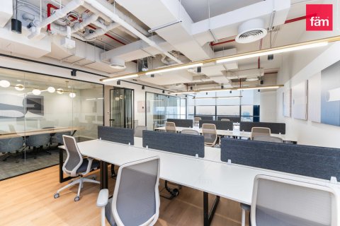 Office de 147m² en Sheikh Zayed Road, UAE No. 159849 10