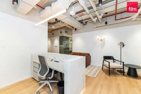 Office de 147m² en Sheikh Zayed Road, UAE No. 159849 15