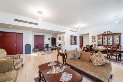 4 غرف نوم شقة في Rimal, الإمارات العربية المتحدة رقم 128414 3