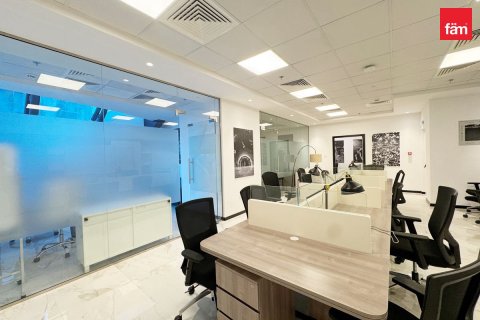 248m² Office in Business Bay, UAE No. 215758 14
