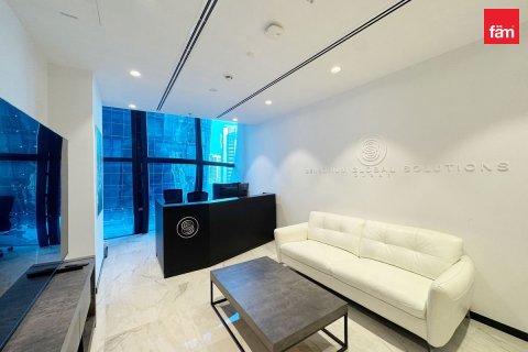 248m² Office in Business Bay, UAE No. 215758 5