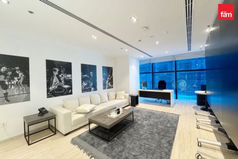 248m² Office in Business Bay, UAE No. 215758 12