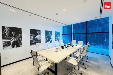 248m² Office in Business Bay, UAE No. 215758 6