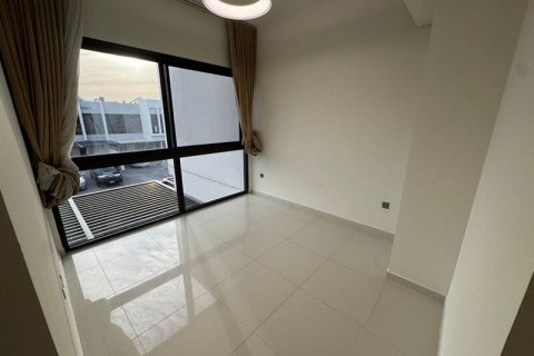 Таунхаус с 5 спальнями в DAMAC Hills (Akoya by DAMAC), ОАЭ №169003 5