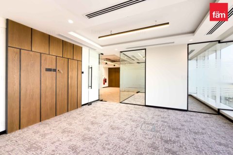 102m² Office in Dubai, UAE No. 216079 16