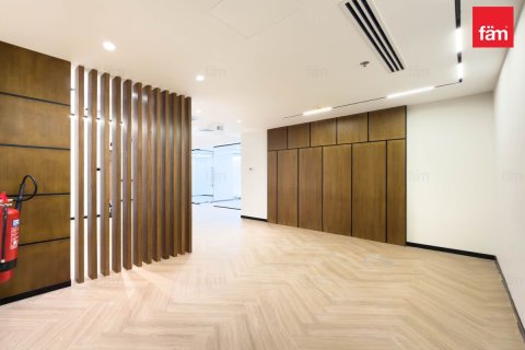 102m² Office in Dubai, UAE No. 216079 11