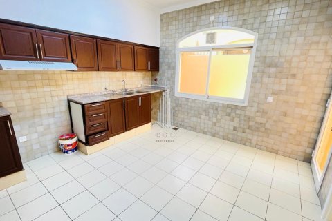 5 غرفة نوم  فيلا في Muroor Area, الإمارات العربية المتحدة رقم 77339 23