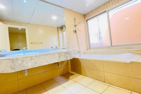 5 غرفة نوم  فيلا في Muroor Area, الإمارات العربية المتحدة رقم 77339 28