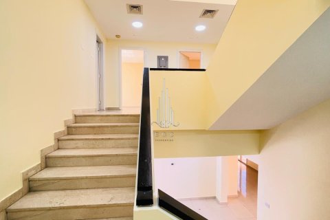 5 غرفة نوم  فيلا في Muroor Area, الإمارات العربية المتحدة رقم 77339 21