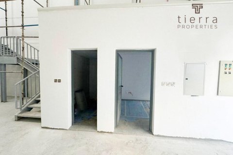 288مربع، مستودع في Phase 2, الإمارات العربية المتحدة رقم 47692 6