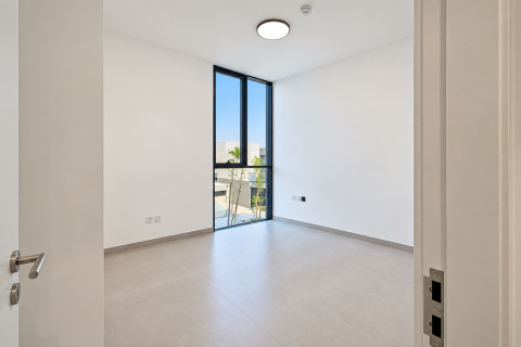 Townhouse de 4 dormitorios en Tilal City, UAE No. 215355 11