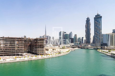 3 bedrooms Apartment in Al Wasl, UAE No. 212297