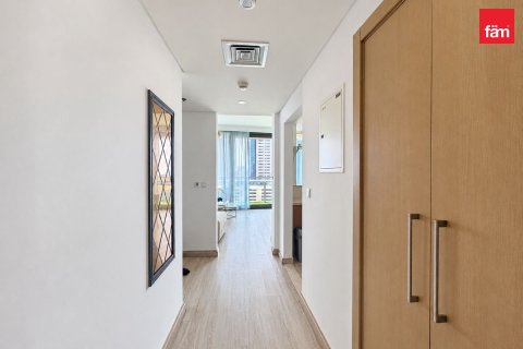 Квартира с 1 спальней в Даунтаун Дубай (Даунтаун Бурдж Дубай), ОАЭ №216606 8
