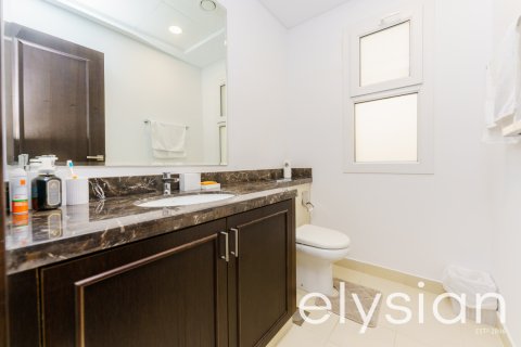 3 bedrooms Villa in Bella Casa, UAE No. 64675 16